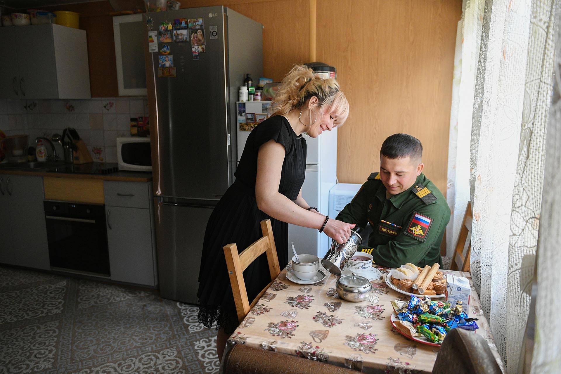 Военнослужащим жилых. Квартиры военных фото. Жилищные условия ветеранов войны.