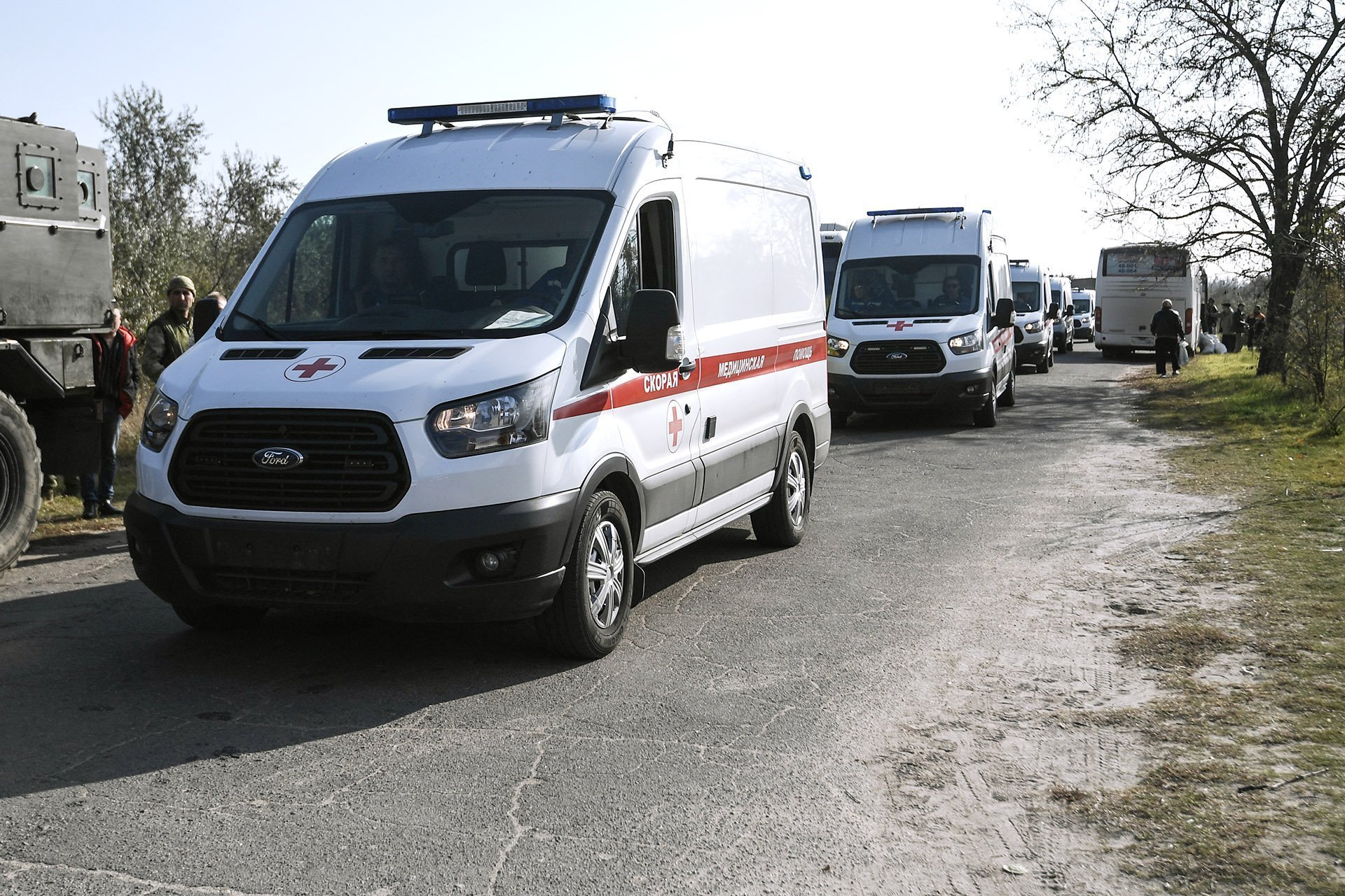 В зоне подтопления в Херсонской области работают 12 бригад скорой медпомощи  – Объясняем.рф